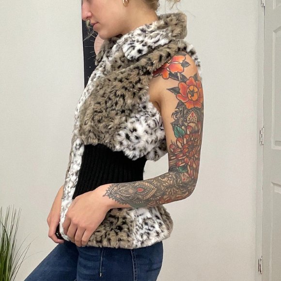 SALONI Full Zip Faux Fur Vest Jacket Leopard Print Size S Brown/White - Picture 2 of 6
